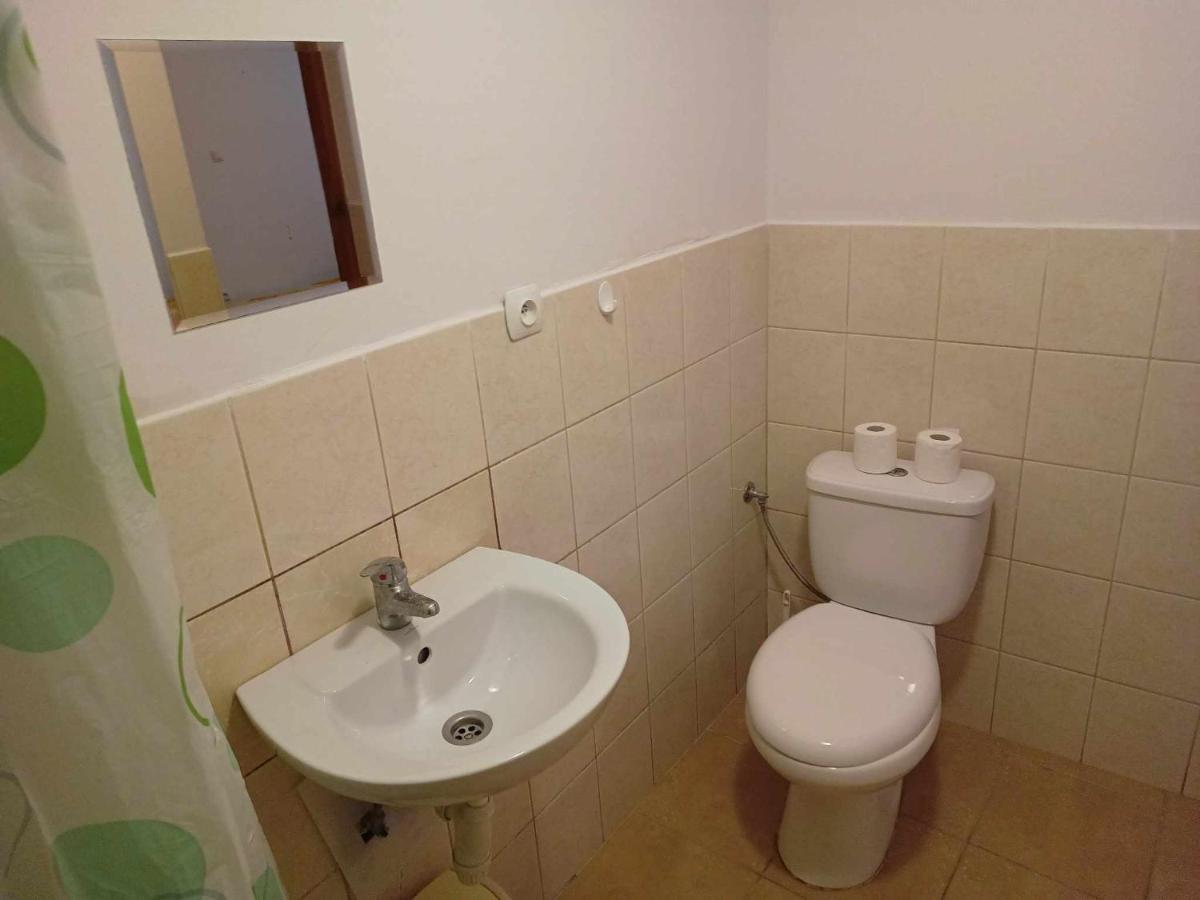 Czerwony Dom Hotel Миелно Екстериор снимка